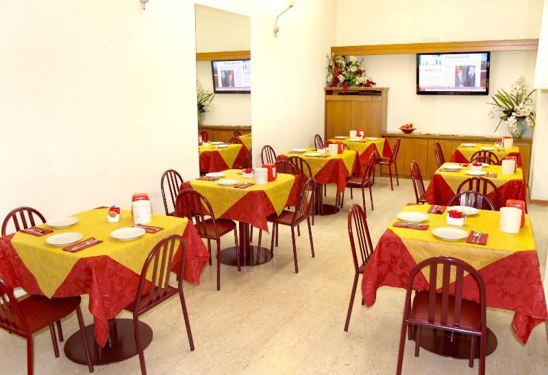 Hotel Nuova 3*