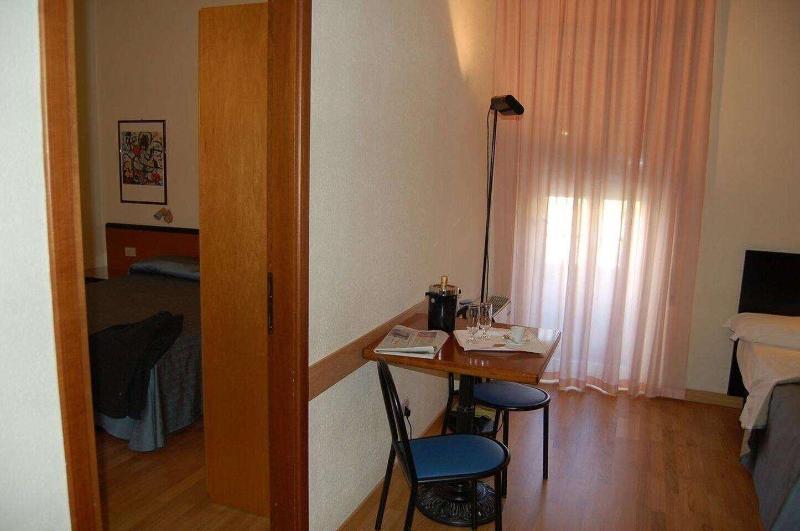 Nuova Hotel 3*